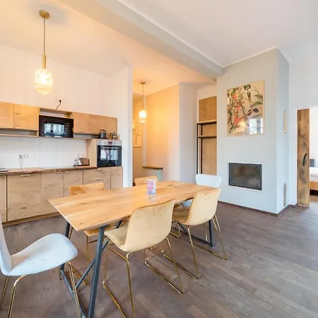 Design - Am Neuen Garten Apartment