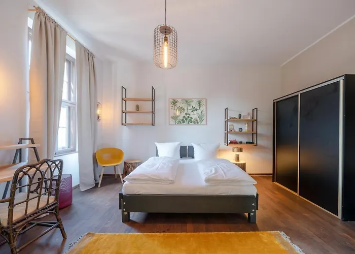 Design - Am Neuen Garten Apartment *